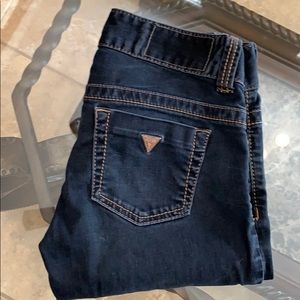 Guess blue jeans 24x33